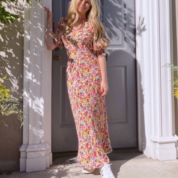 RIXO x Target Puff Sleeve Floral Dress - Picture 2 of 11